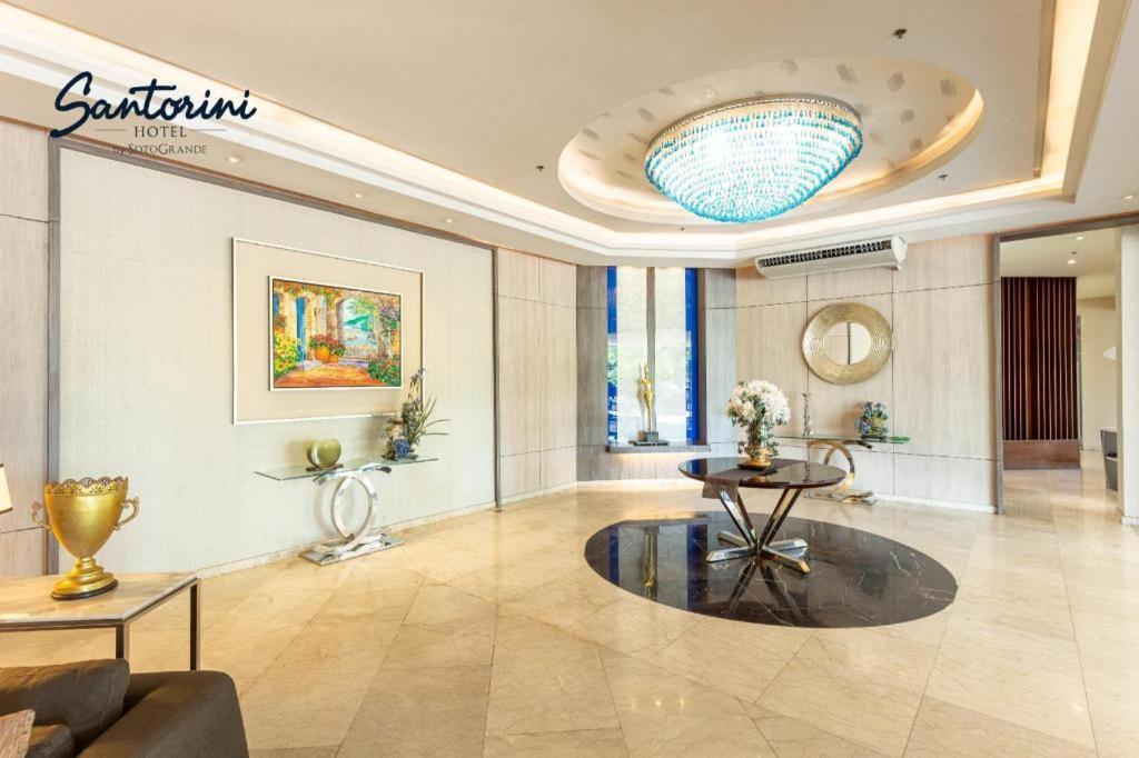Santorini Hotel Marikina Eksteriør bilde